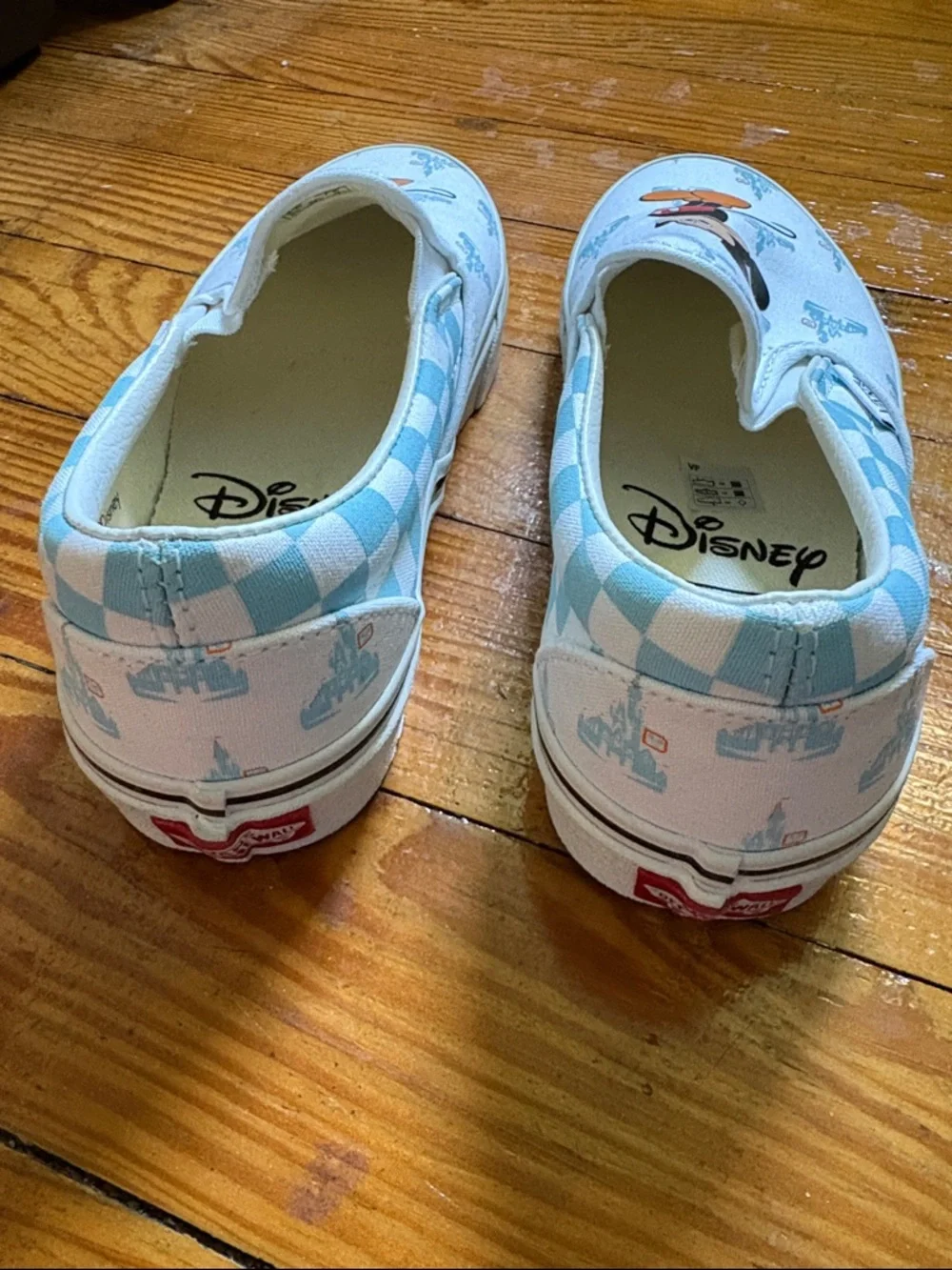 Van’s Slip On Canvas Disney Shoes - Picture 5 of 6